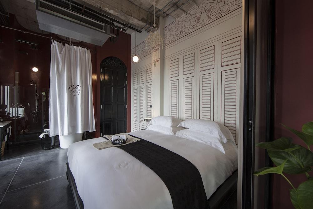 Amdaeng Bangkok Riverside Hotel photo 1