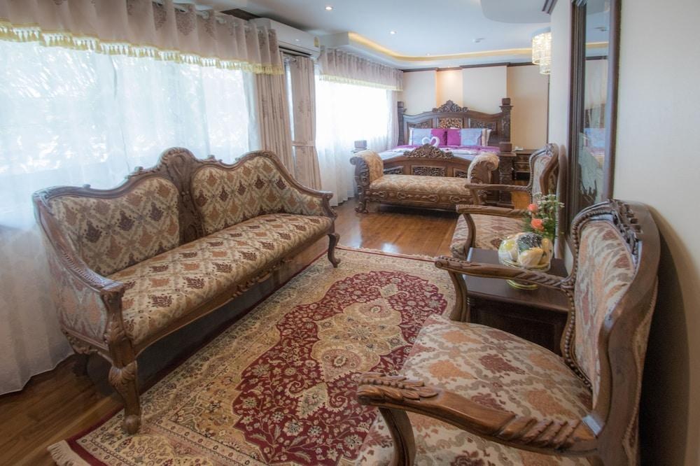 Thanyawintra Boutique & Spa photo 2