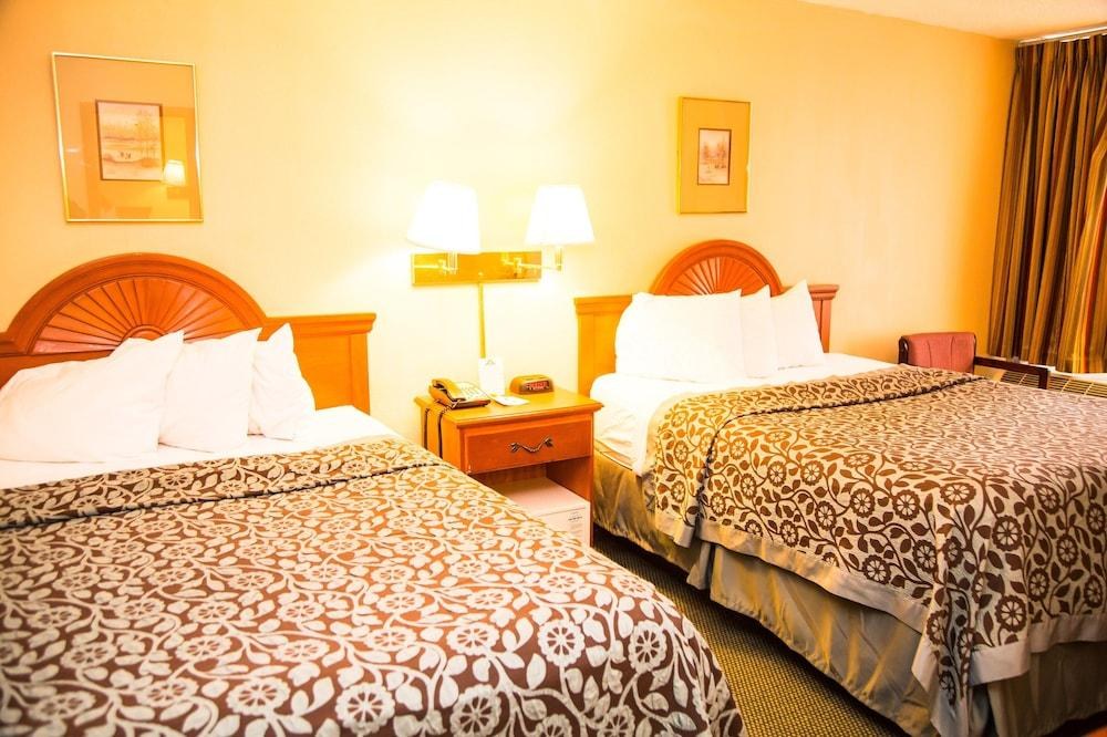 DAYS INN ALEXANDRIA SOUTH photo 4