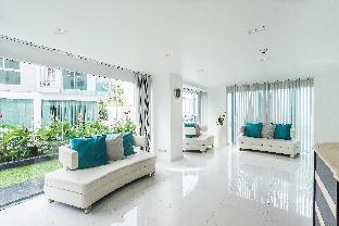 CCR MANAGED BY AHA SMARTSTAY photo 1