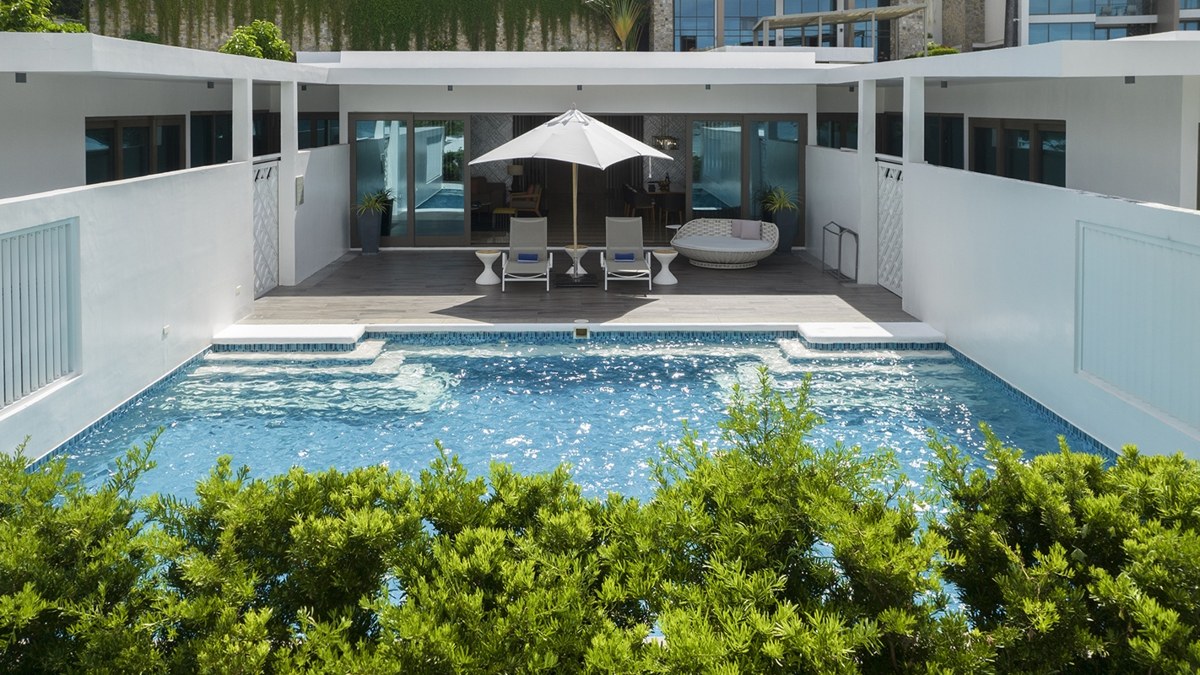 CRIMSON RESORT AND SPA BORACAY