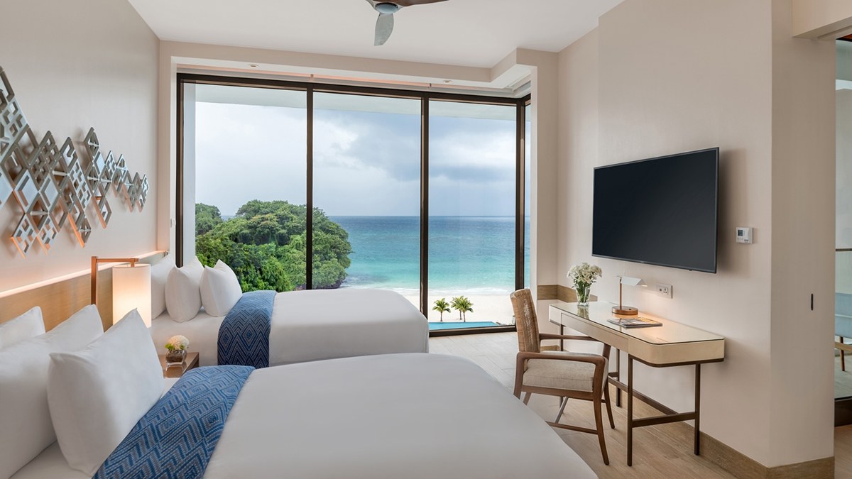 CRIMSON RESORT AND SPA BORACAY photo 1