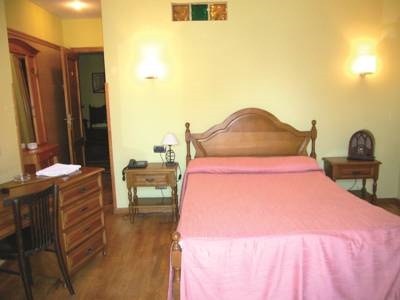 HOTEL LA CASONA DE JOVELLANOS photo 2