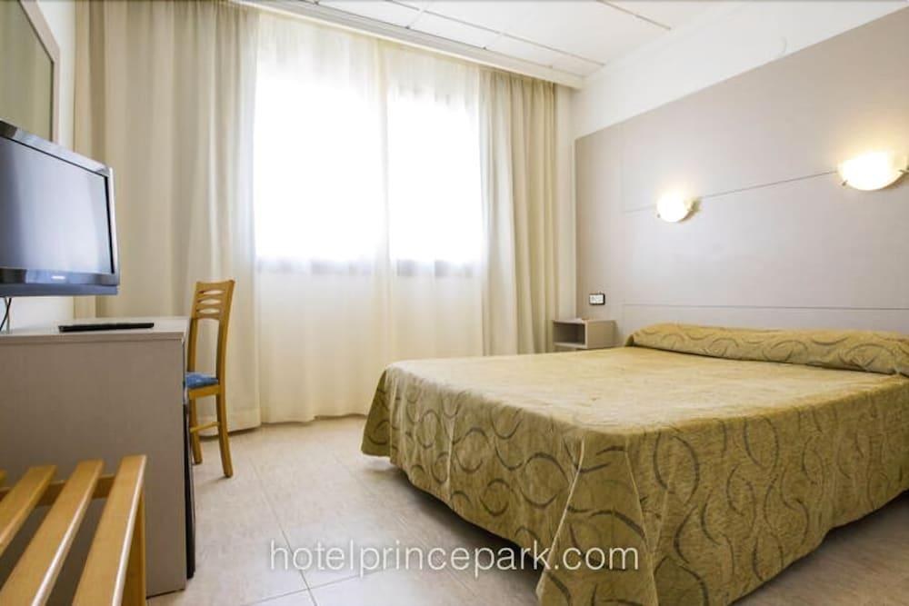 HOTEL PRINCE PARK photo 1