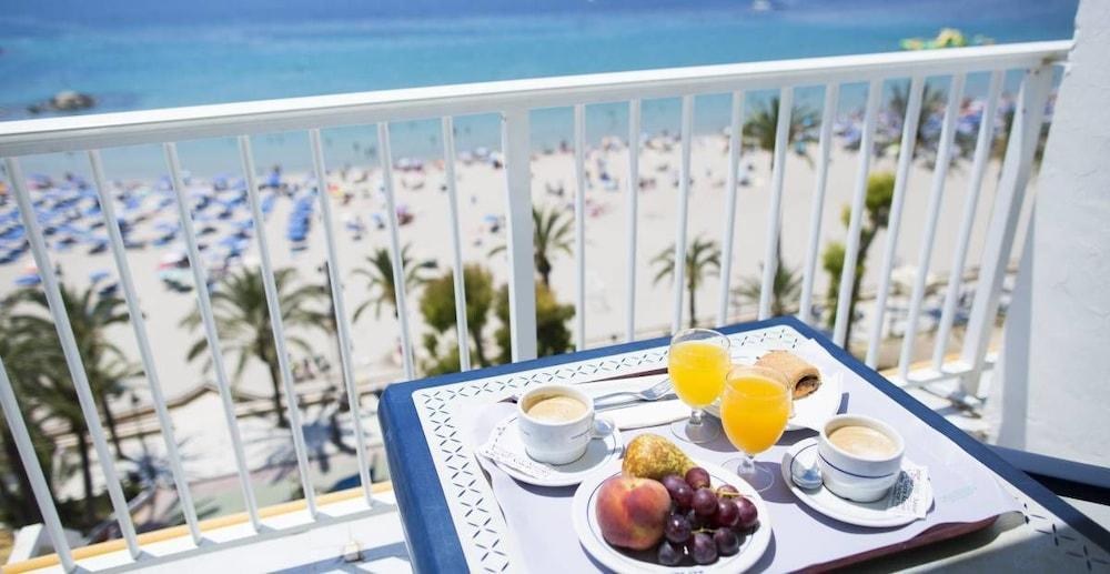 HOTEL PORT MAR BLAU photo 3