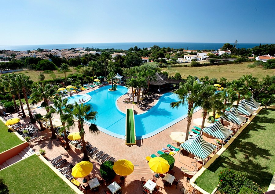 HOTEL BAIA GRANDE