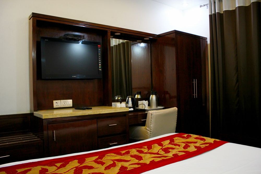 HOTEL MARBLE ARCH photo 4