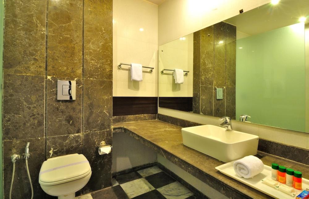 Hotel Elegance photo 4