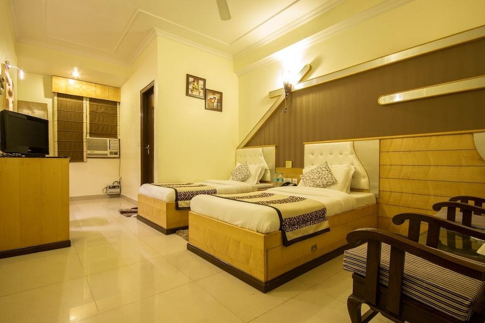 GRAND PARK INN photo 2