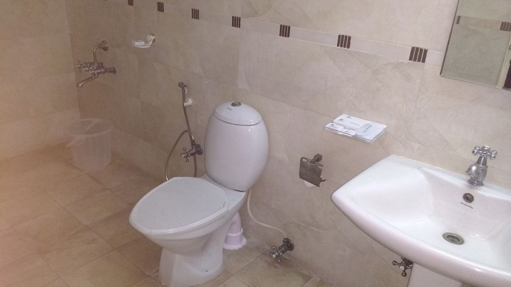 Mount Manor Hotel photo 1