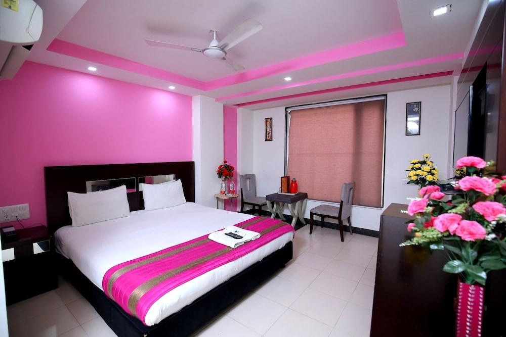 HOTEL RAJ VILLA photo 2