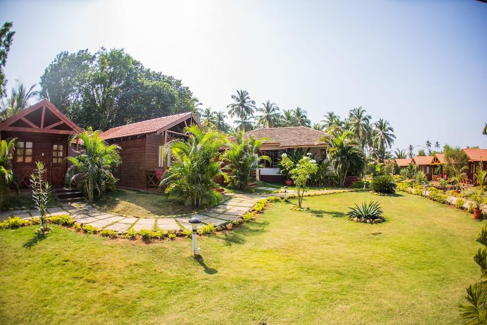 LA CABANA BEACH & SPA photo 2