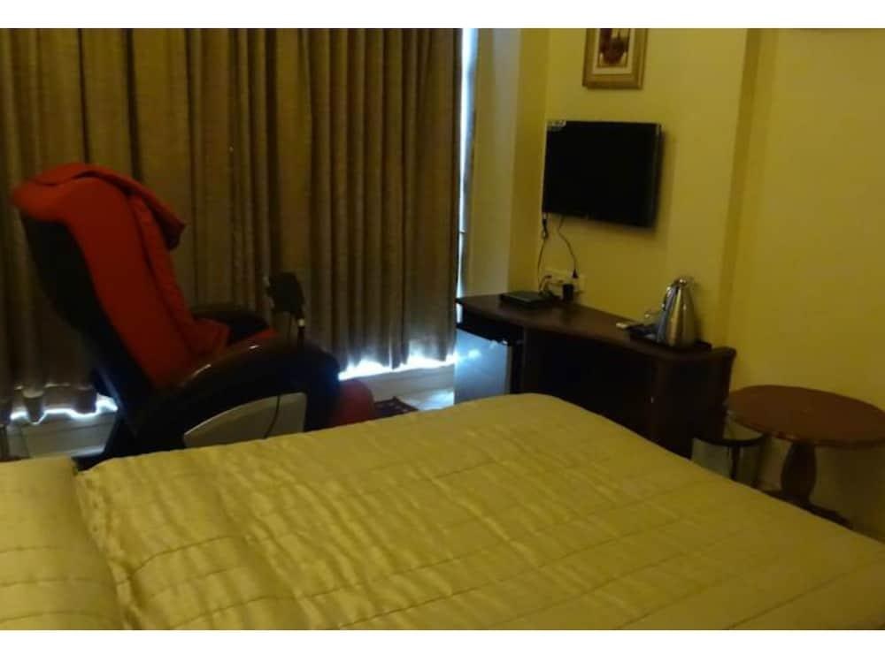 HOTEL SHUBHANGAN photo 3