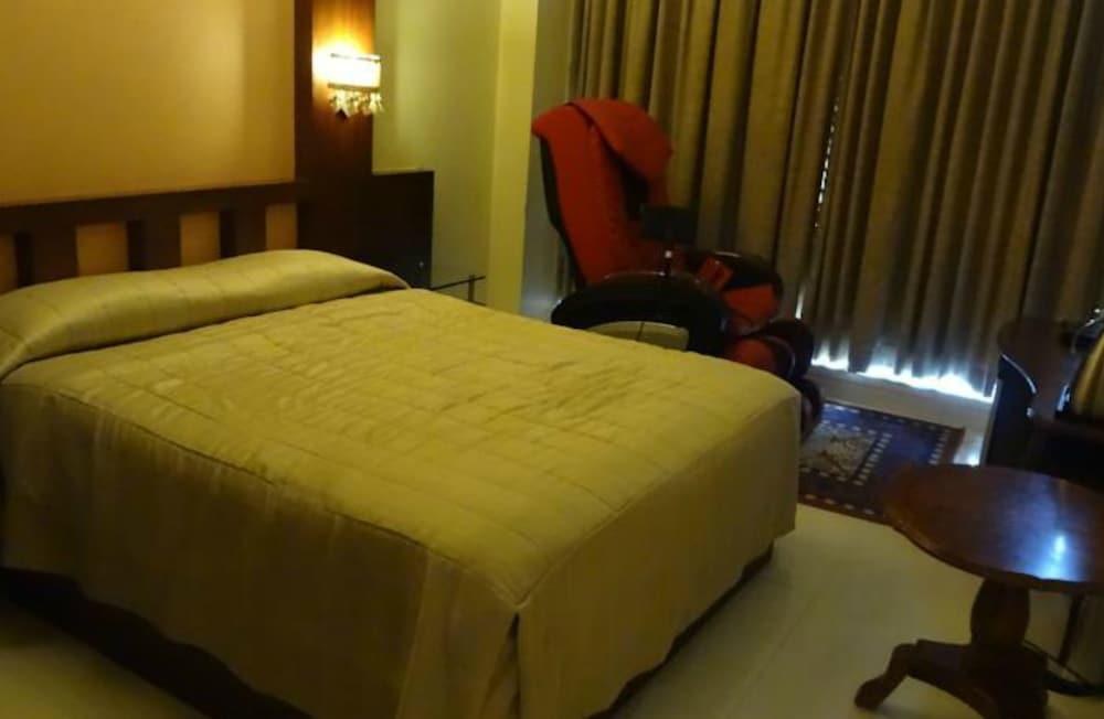 HOTEL SHUBHANGAN photo 4