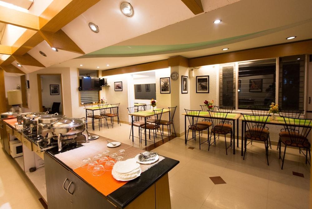 SHERWOOD SUITES photo 4