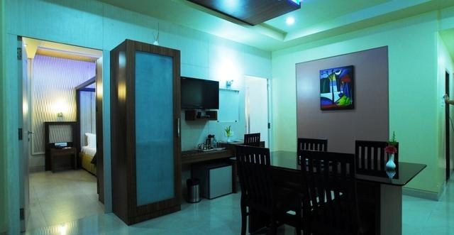HOTEL DEVANSHI INN photo 3