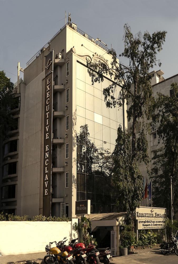 HOTEL EXECUTIVE ENCLAVE photo 3