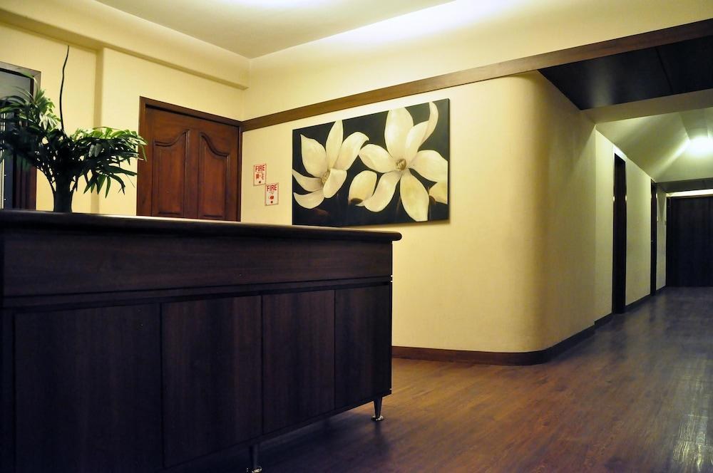 HOTEL ABBOTT photo 3