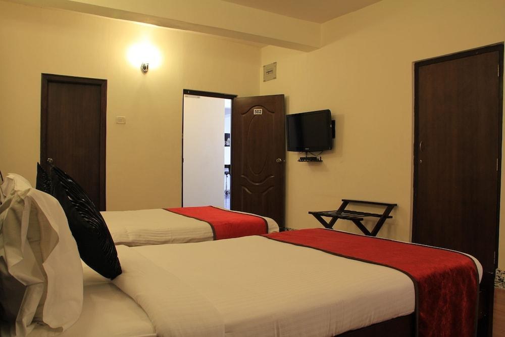 ORCHID SUITES - RESIDENCY ROAD photo 3