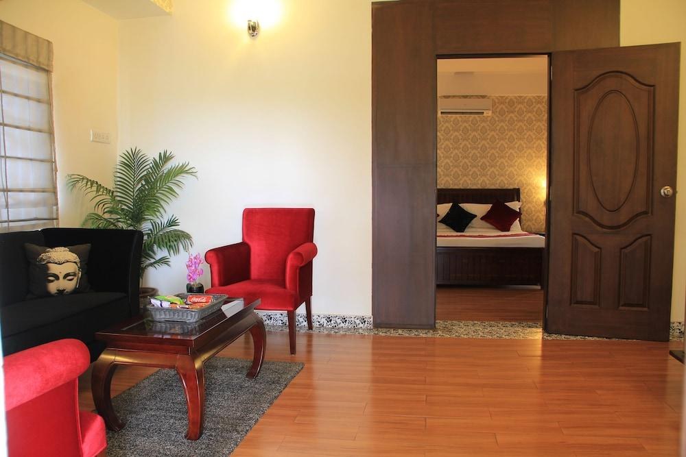 ORCHID SUITES - RESIDENCY ROAD photo 4