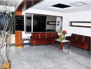LAKME EXECUTIVE THE BUSINESS HOTEL photo 1