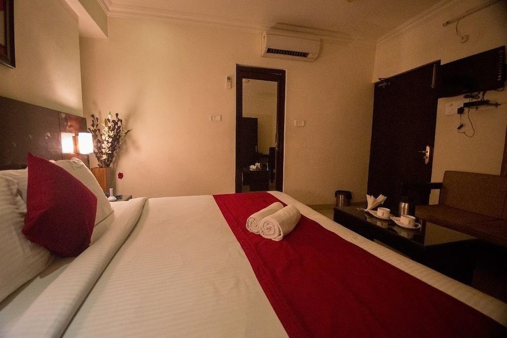 ANR HOTELS photo 1