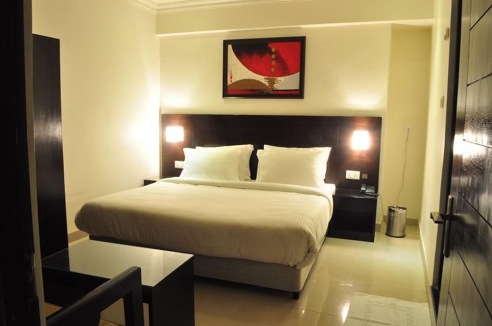 ANR HOTELS photo 2