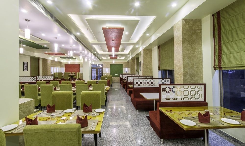 YASH REGENCY HOTEL