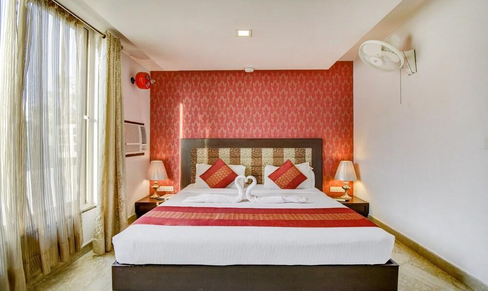 Hotel Raya Inn photo 2