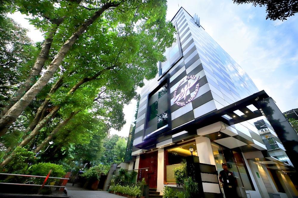 SOUTHERN PLAZA photo 3