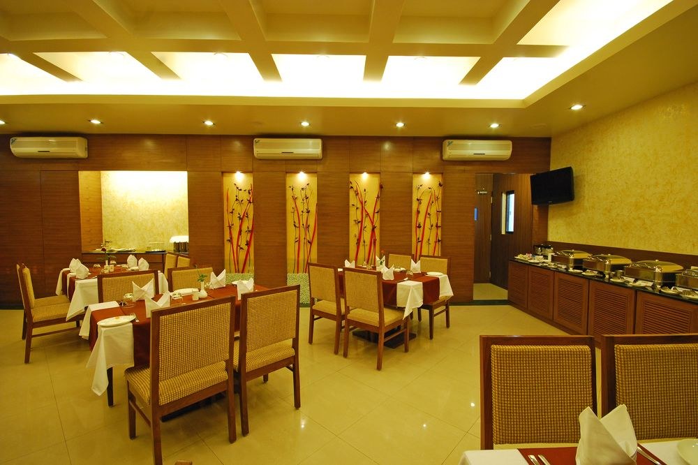PHOENIX HOTEL photo 1