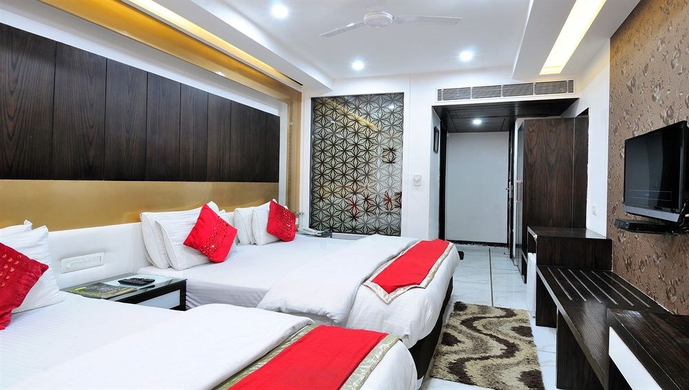 HOTEL LE BENZ photo 1