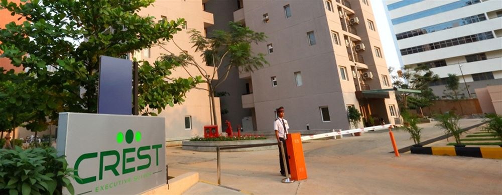CREST EXECUTIVE SUITES