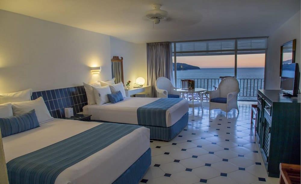 ELCANO HOTEL photo 4