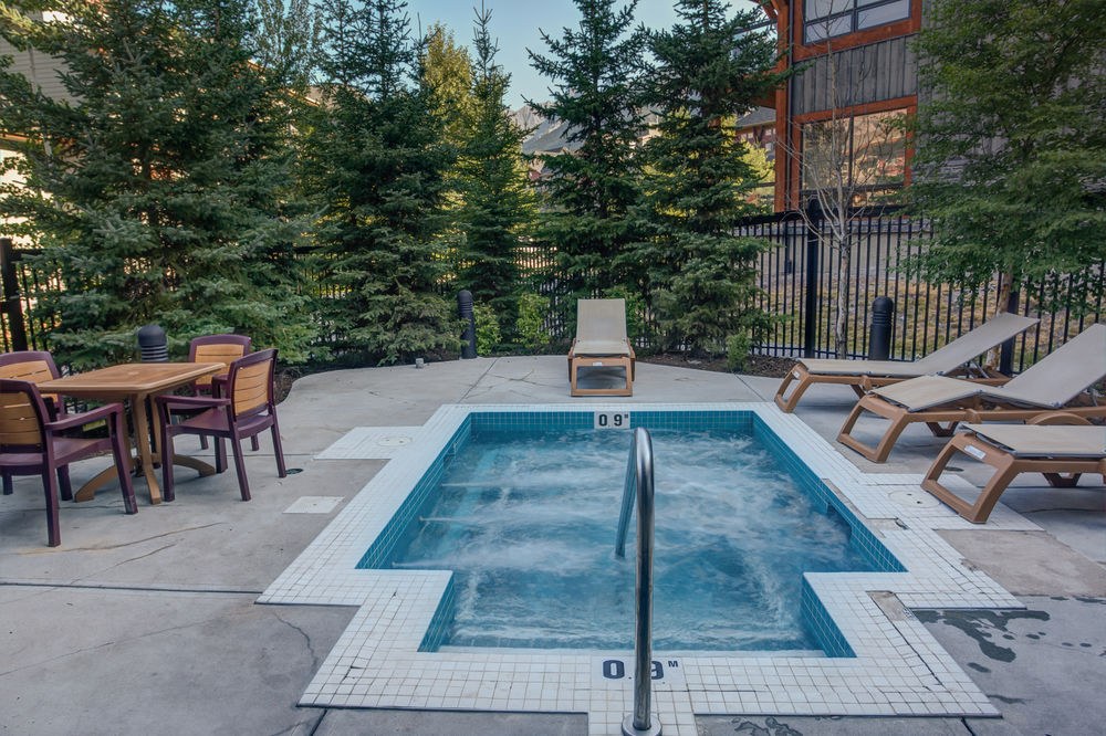 Lodges at Canmore photo 1