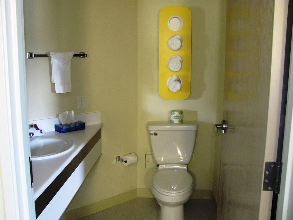 MOTEL 6 HUNTSVILLE photo 2
