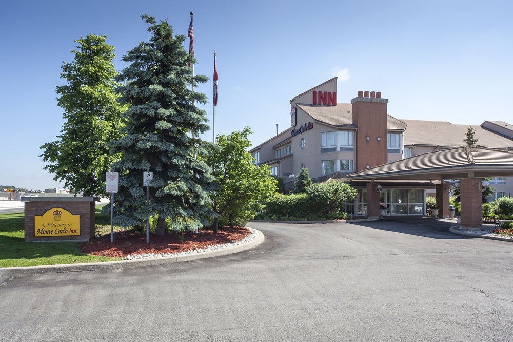 MONTE CARLO INN OAKVILLE SUITES