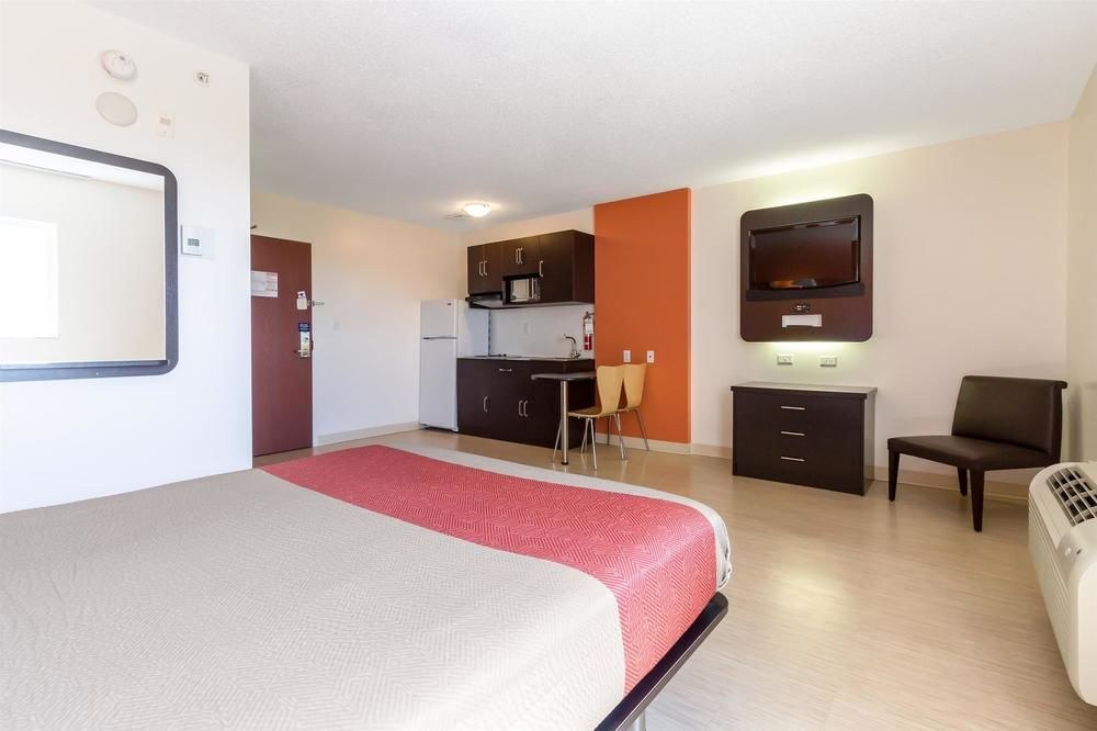 MOTEL 6 KINGSTON photo 1