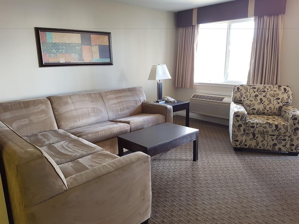 TRAVELODGE BY WYNDHAM KAMLOOPS MOUNTVIEW photo 4