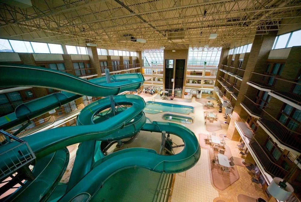 MEDICINE HAT LODGE TRADEMARK COLLECTION BY WYNDHAM photo 3