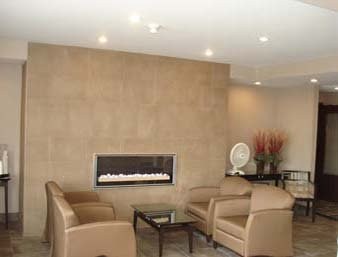 Travelodge by Wyndham Sarnia photo 1