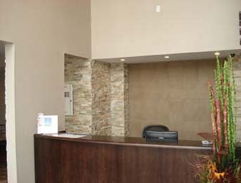 Travelodge by Wyndham Sarnia photo 2