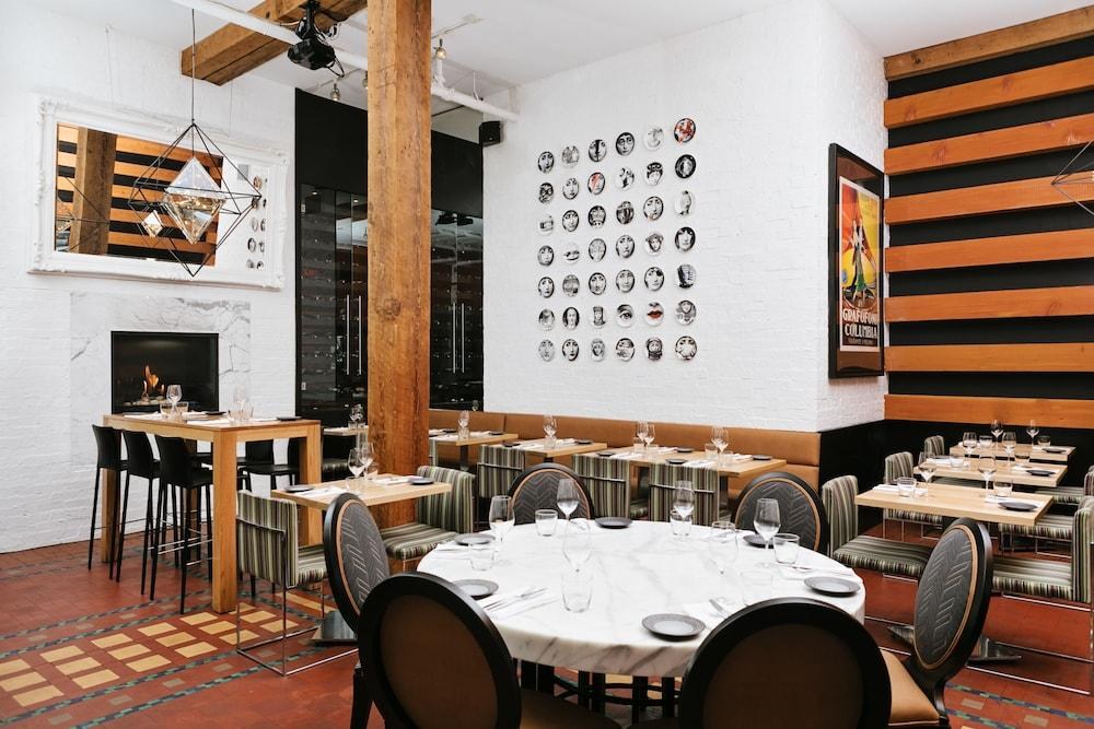 MODA HOTEL photo 2