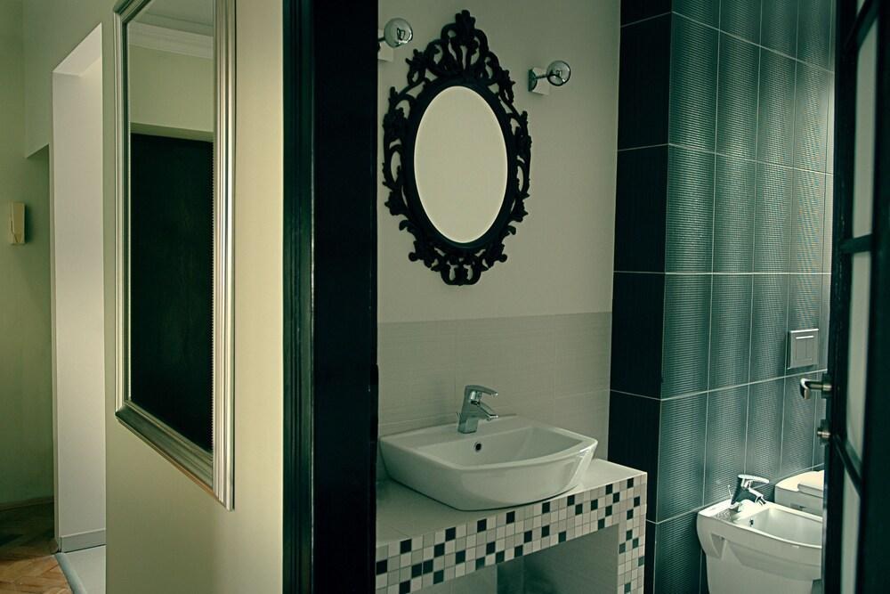 APARTHOTEL LIV'INN photo 2