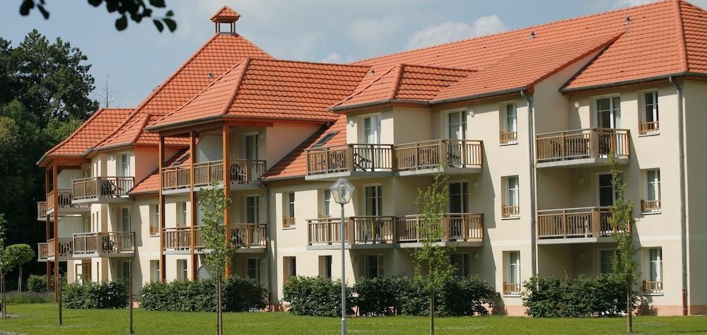 RESIDENCE LES ALLÉES DU GREEN photo 4