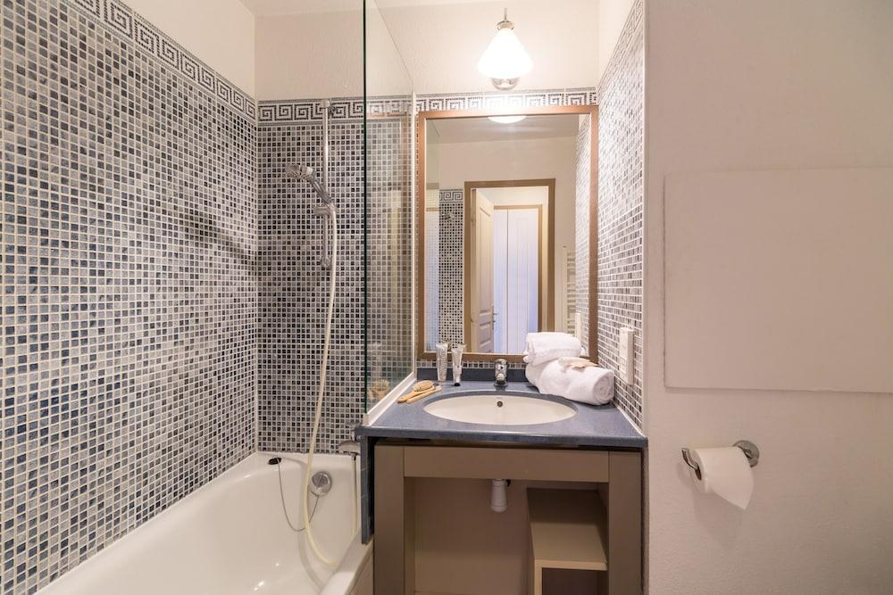 PIERRE &  VACANCES RESIDENCE CANNES VERRERIE photo 3