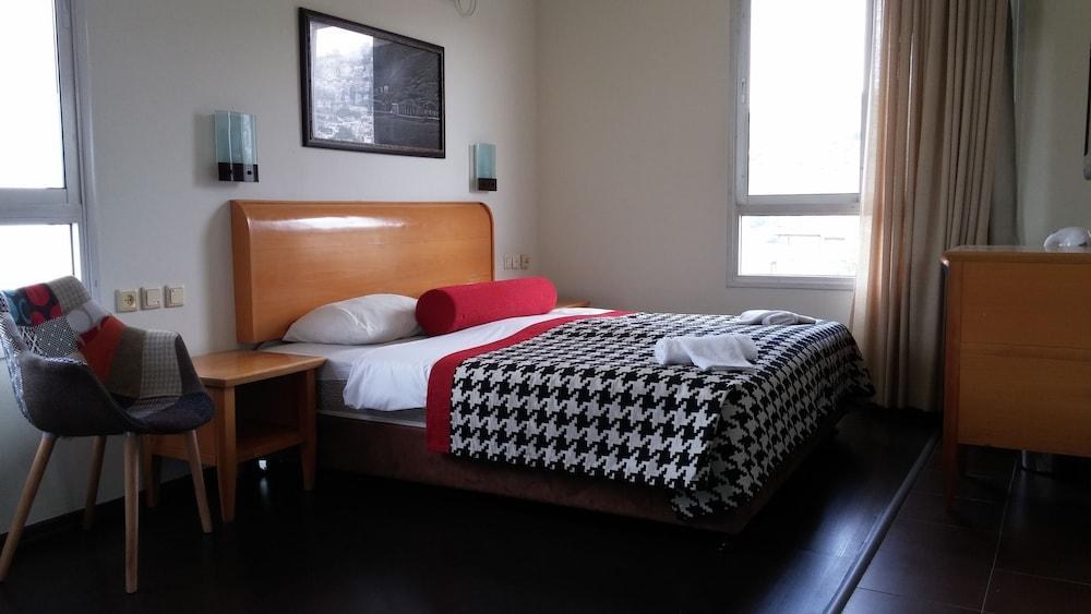 Astoria Galilee Hotel photo 2