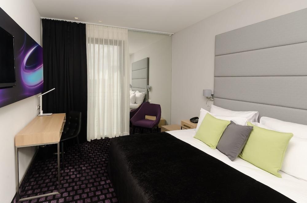 EYAL HOTEL photo 4