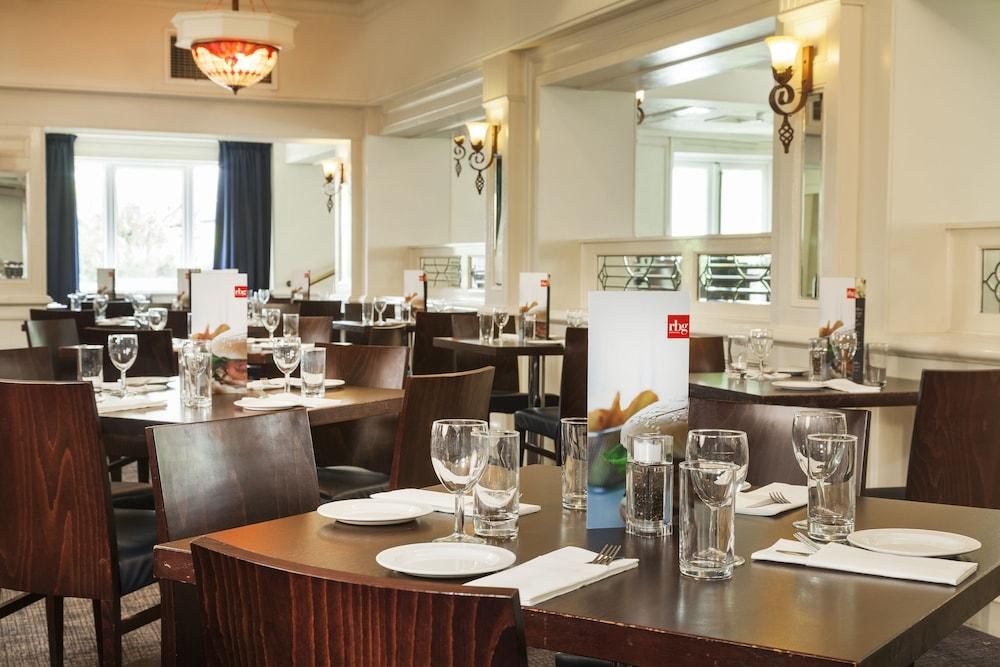 Mercure Birmingham West Hotel photo 2