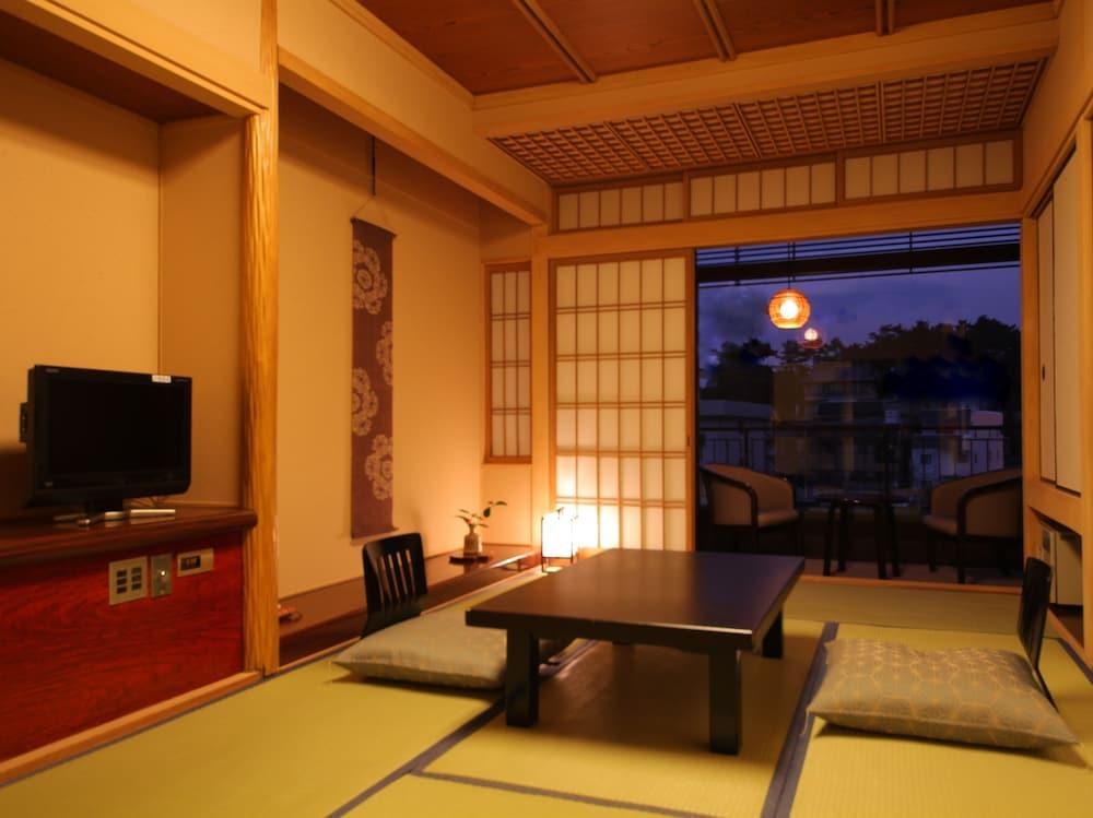 ASUKASOU photo 4